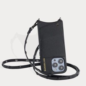 Bandolier SARAH
Pebble Leather Crossbody Bandolier in Black/Pewter